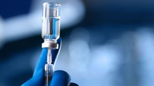 واکسن کرونا به ۵۲ نفر در کیش تزریق شد