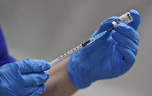 تزریق واکسن در جزیره کیش از ۱۳۷ هزار دوز گذشت