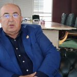 چهره ماندگار کیش/ برای توسعه کیش بخش خصوصی پیش قدم و بخش دولتی ناظر باشد