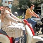 آیا رانندگی با موتورسیکلت‌های برقی و سبک هم به گواهینامه نیاز دارد؟