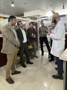 بازدید دادستان و رییس اداره نظارت بر اماکن عمومی کیش از آزمایشگاه استاندارد و غذا و دارو کیش