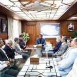 تسهیل فرآیندهای صدور مجوز با مشارکت جامعه بازاریان و بازرگانان کیش